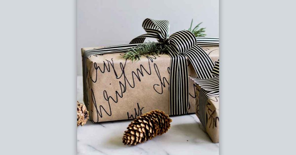 Creative Gift Wrap Ideas and Christmas Printables